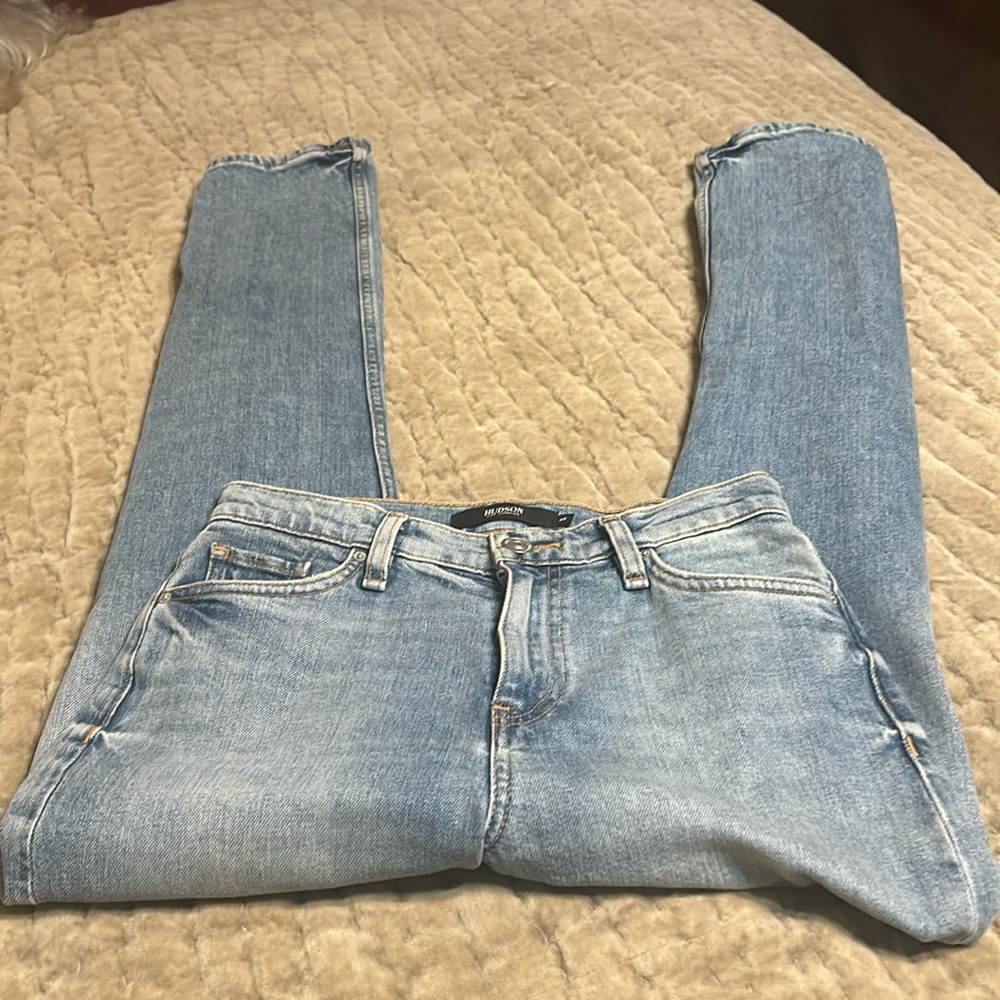 Hudson straight leg/relaxed jeans